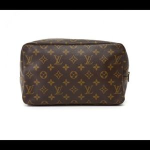 Louis Vuitton Trousse 28 Cosmetic / Toiletry Pouch